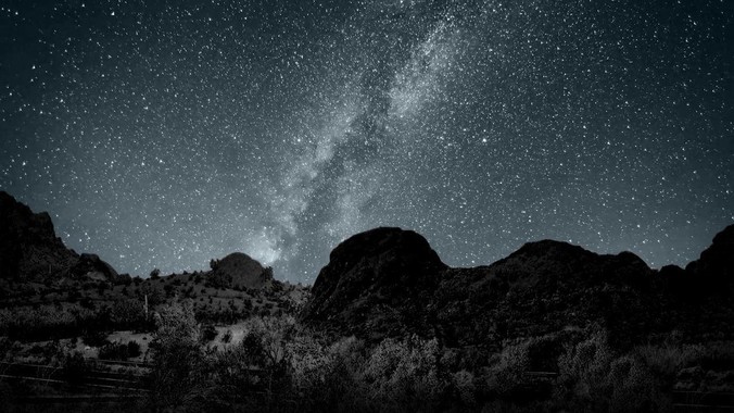 打下来全部的星链近地卫星好打么？